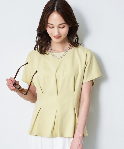 Reflect(リフレクト)の「【UVカット/接触冷感/吸水速乾】タックデザインフレアトップス(Tシャツ/カットソー・レディース・ダークブラウン/ネイビー/ホワイト/ライトイエロー系・09/11/13)」の16枚目の写真