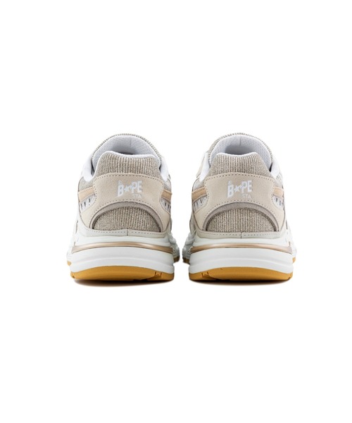 A BATHING APE(アベイシングエイプ)の「BAPE SHARK STA #1(スニーカー・メンズ・ゴールド/シルバー・12/10/9/11/8/7/8.5/9.5)」の6枚目の写真