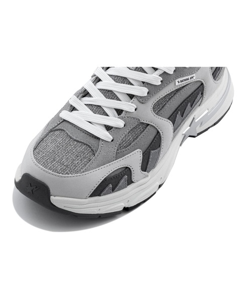 A BATHING APE(アベイシングエイプ)の「BAPE SHARK STA #1(スニーカー・メンズ・ゴールド/シルバー・12/10/9/11/8/7/8.5/9.5)」の7枚目の写真