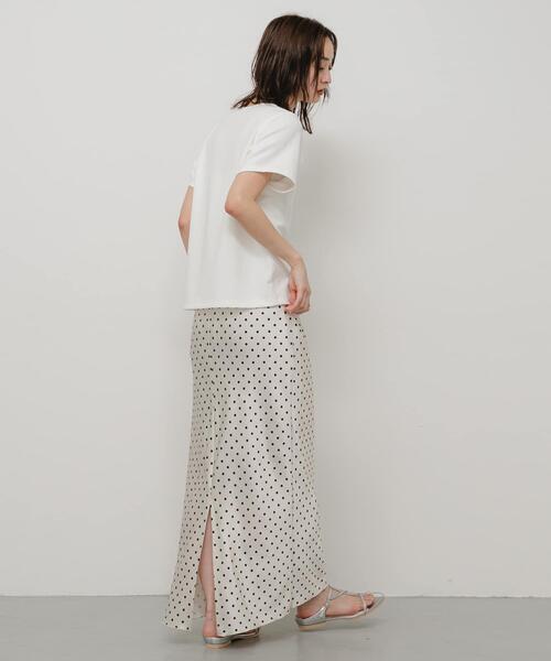 SENSE OF PLACE by URBAN RESEARCH（センスオブプレイスバイアーバンリサーチ）の「汗ジミ防止コクーンスリーブクルーネックTシャツ（Tシャツ/カットソー・レディース・オフホワイト/ブラック/ベージュ・ONE）」の7枚目の写真