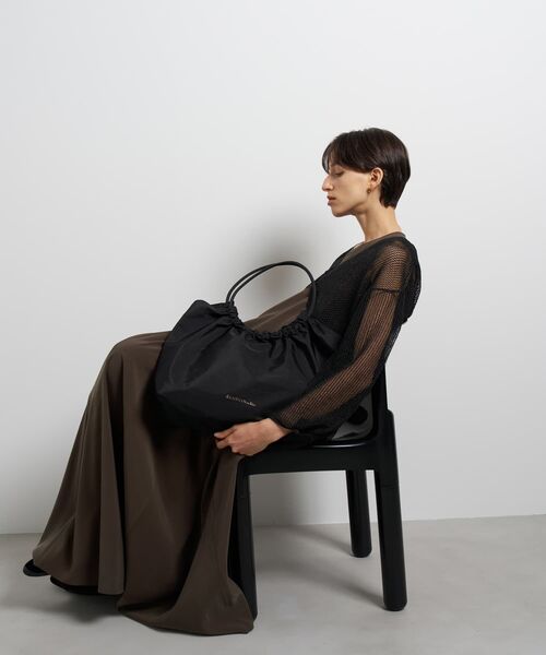 LANVIN en Bleu(ランバンオンブルー)の「ギャザートートバッグ(トートバッグ・レディース・ネイビー/カーキ/ブラック/ライトカーキ・FREE)」の7枚目の写真