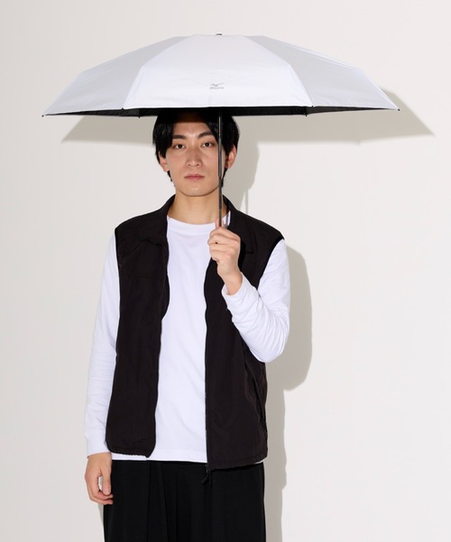 MIZUNO(ミズノ )の「遮光100% 遮熱 晴雨兼用 折りたたみ日傘 ハンズフリー(折りたたみ傘・レディース・ホワイト/ダークブルー/ブラック/グレー・FREE)」の18枚目の写真