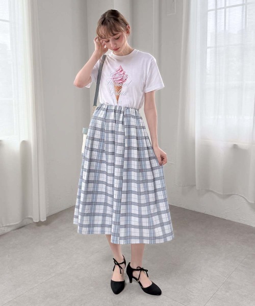 F i.n.t(フィント)の「スウィーツプリントTシャツ/fint フィント(Tシャツ/カットソー・レディース・アイボリー系2/アイボリー系1/ホワイト系3/ホワイト系2/ホワイト系1/アイボリー系3・FREE)」の7枚目の写真
