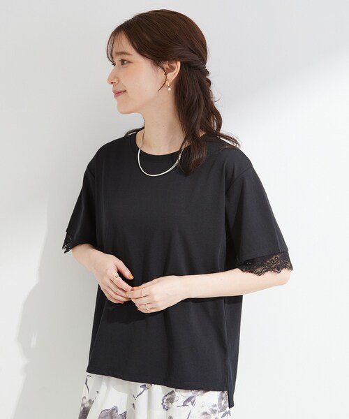 SHOO・LA・RUE(シューラルー)の「【ひんやり/UV/S-LL】柄アソート お袖レースが旬顔 上品に決まる大人Tシャツ(Tシャツ/カットソー・レディース・チャコール/ホワイト系1/ベージュ系その他4/ホワイト/ブラック/ピンク系その他・01/04/02/03)」の12枚目の写真