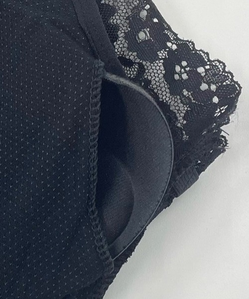 DAY CLOSET（デイ クローゼット）の「【取り外せる一体型パッド/メッシュ素材】スカラップ×レースレイヤード ダブルストラップ バッククロス キャミソール レディース（キャミソール・レディース・ブラック/ホワイト・M/XL/L）」の18枚目の写真