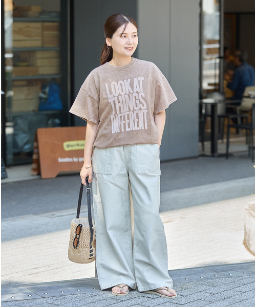 JOURNAL STANDARD(ジャーナルスタンダード)の「《追加4》ラウンドヘムピグメントT(Tシャツ/カットソー・レディース・サックスブルー/チョコ/ベージュ/ホワイト系その他・FREE)」の14枚目の写真