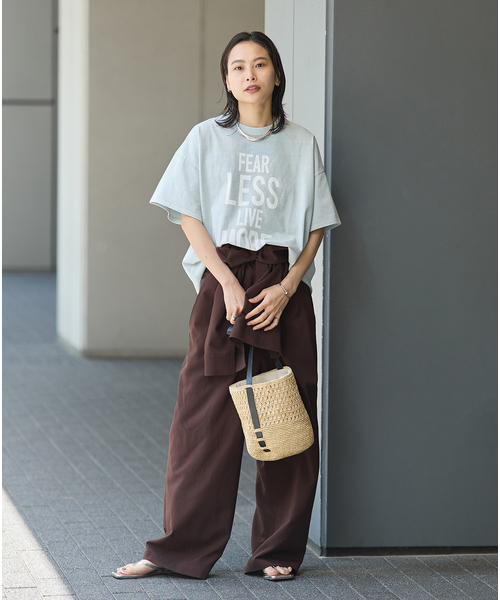 JOURNAL STANDARD(ジャーナルスタンダード)の「《追加4》ラウンドヘムピグメントT(Tシャツ/カットソー・レディース・サックスブルー/チョコ/ベージュ/ホワイト系その他・FREE)」の15枚目の写真