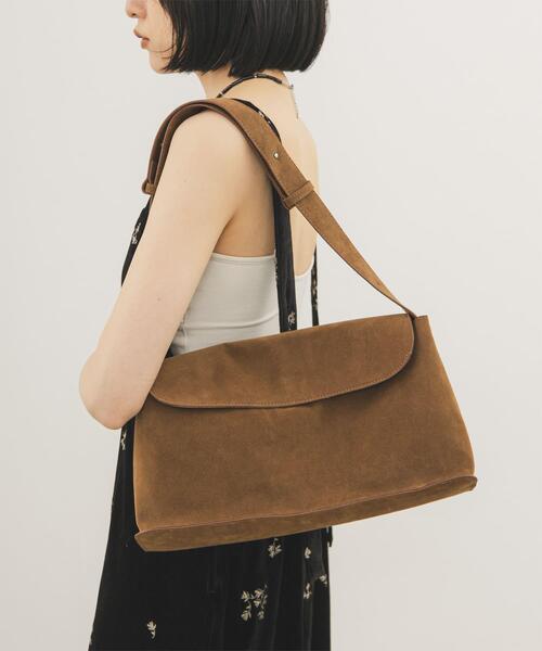 KBF(ケイビーエフ)の「サイドアシンメトリーショルダーBAG(ショルダーバッグ・レディース・ダークブラウン/キャメル・ONE)」の16枚目の写真
