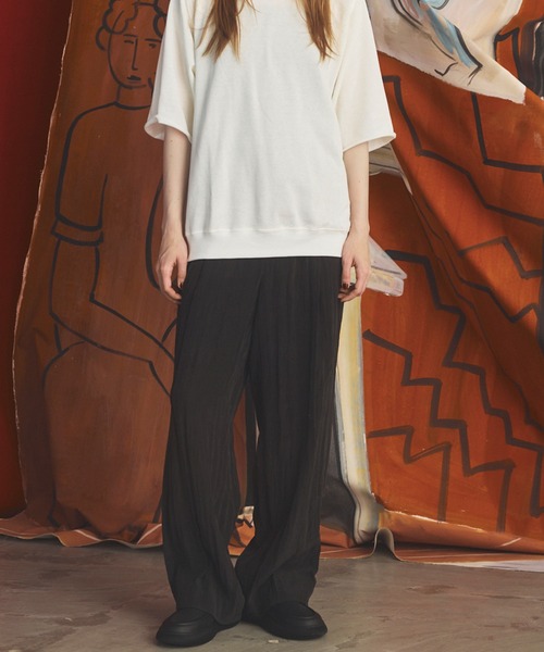 MAISON SPECIAL(メゾンスペシャル)の「《UNISEX》ドレープフィブリルプライムワイドワンタックスラックス/Drape Fibrillated Prime-Wide One-tuck Slacks【MAISON SPECIAL/メゾンスペシャル】■セットアップ対応■(スラックス・メンズ・ネイビー/ブラック/パープル/グレイッシュベージュ・0/1/2)」の7枚目の写真
