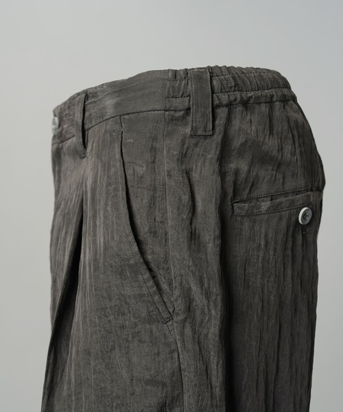 MAISON SPECIAL(メゾンスペシャル)の「《UNISEX》ドレープフィブリルプライムワイドワンタックスラックス/Drape Fibrillated Prime-Wide One-tuck Slacks【MAISON SPECIAL/メゾンスペシャル】■セットアップ対応■(スラックス・メンズ・ネイビー/ブラック/パープル/グレイッシュベージュ・0/1/2)」の14枚目の写真