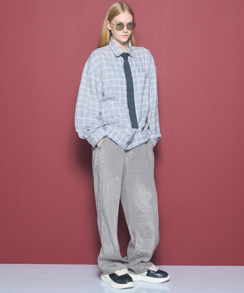 MAISON SPECIAL(メゾンスペシャル)の「《UNISEX》ドレープフィブリルプライムワイドワンタックスラックス/Drape Fibrillated Prime-Wide One-tuck Slacks【MAISON SPECIAL/メゾンスペシャル】■セットアップ対応■(スラックス・メンズ・ネイビー/ブラック/パープル/グレイッシュベージュ・0/1/2)」の22枚目の写真