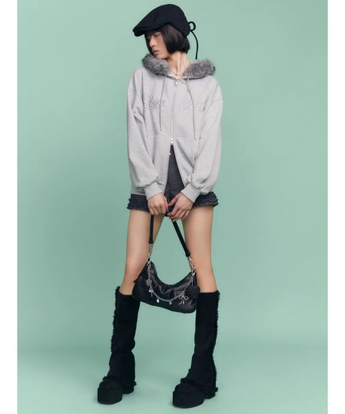 EMODA(エモダ)の「ヘムフリルショートパンツ(その他パンツ・レディース・ブラック/ブラウン/グレー・SMALL/MEDIUM)」の11枚目の写真