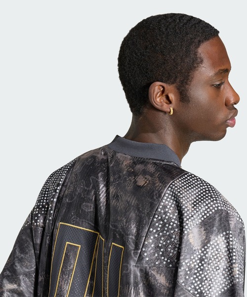 adidas(アディダス)の「ADILENIUM シーズン 5 EQT ジャージ / アディダスオリジナルス adidas Originals(Tシャツ/カットソー・メンズ・グレー・XX-LARGE/3XL/LARGE/MEDIUM/SMALL/X-LARGE)」の5枚目の写真
