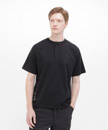 《URBAN GEAR》HEAT SHIELD HENLEY NECK T-SHIRT / アーバンギア ヒートシールド ヘンリーネック 半袖Tシャツ / AVIREX / アヴィレックス