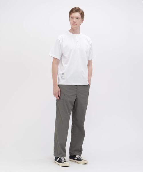 AVIREX(アヴィレックス)の「《URBAN GEAR》HEAT SHIELD HENLEY NECK T-SHIRT / アーバンギア ヒートシールド ヘンリーネック 半袖Tシャツ / AVIREX / アヴィレックス(Tシャツ/カットソー・メンズ・ホワイト/ブラック・MEDIUM/XX-LARGE/X-LARGE/LARGE)」の13枚目の写真