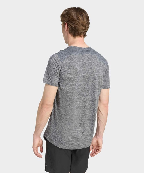 adidas（アディダス）の「オウン ザ ラン メランジ Tシャツ / アディダス adidas（Tシャツ/カットソー・メンズ・ブラック・XX-LARGE/SMALL/X-LARGE/X-SMALL/XX-SMALL/3XL/LARGE/MEDIUM）」の2枚目の写真