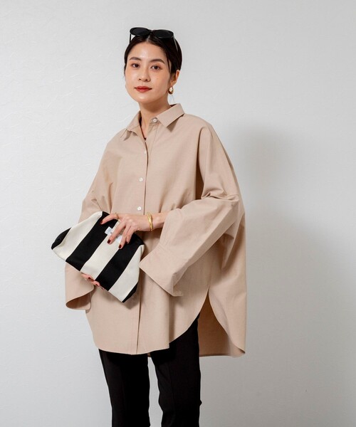 MAQWEL(マクウェル)の「【MAQWEL/マクウェル】ウォッシャブルオックスシャツ(シャツ/ブラウス・レディース・ベージュ/ライトグレー/オフホワイト・FREE)」の4枚目の写真