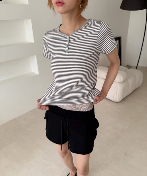 4INT.(フォイント)の「ボーダー ヘンリーネック 配色 半袖 Tシャツ(Tシャツ/カットソー・レディース・ライトブルー/グレー/ミント・FREE)」の21枚目の写真