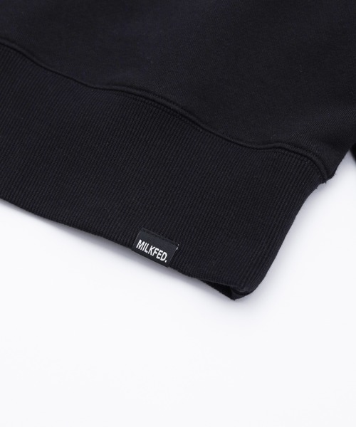 MILKFED.（ミルクフェド）の「THREE-TIERED LOGO CLEAR PRINT SHORT CREW SWEAT（スウェット・レディース・ライトブルー/ブラック/オフホワイト・S/M）」の4枚目の写真