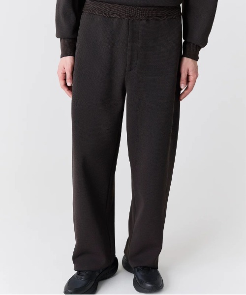 CFCL(シーエフシーエル)の「【CFCL】MILAN CURVED PANTS(その他パンツ・メンズ・ブラウン・3/5)」の2枚目の写真