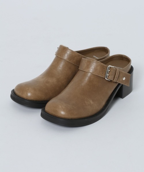 JEANASIS(ジーナシス)の「2WAYバックルサボ/1066512(モカシン/デッキシューズ・レディース・ブラウン/ブラック・LARGE/MEDIUM)」の2枚目の写真
