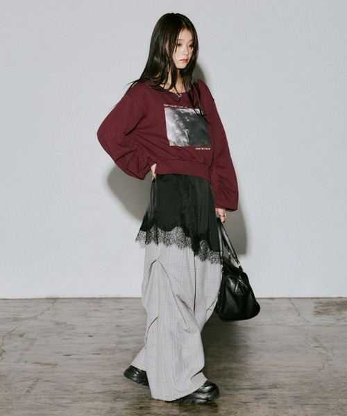 PAGEBOY(ページボーイ)の「フォトプリントショートスウェット(スウェット・レディース・チャコールグレー/グレー/ローズ・FREE)」の18枚目の写真