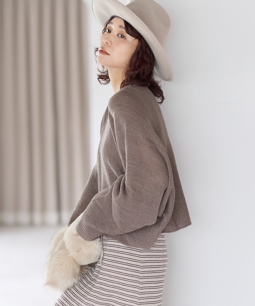 gossara(ゴサラ)の「【gossara 大人の抜け感】ボートネッククロップドニット(ニット/セーター・レディース・モカ/ブラック/カーキ/ブラウン・FREE)」の18枚目の写真