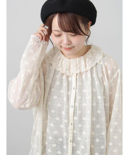 TSUHARU by Samansa Mos2(ツハルバイサマンサモスモス)の「【Embroidery Collection】オーバーレースブラウス(シャツ/ブラウス・レディース・ブラック/キナリ・F)」の2枚目の写真