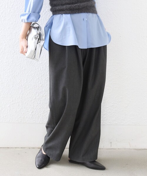 SHIPS(シップス)の「〈手洗い可能〉ソフト 裏起毛 ドロスト タック パンツ(その他パンツ・レディース・ベージュ/ネイビー/ダークグレー・36/38)」の8枚目の写真