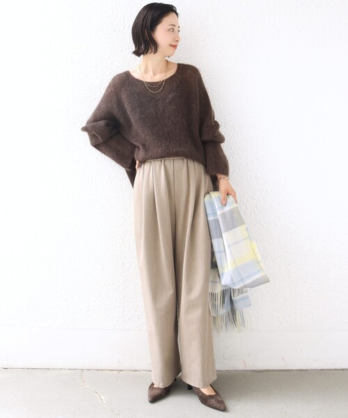 SHIPS(シップス)の「〈手洗い可能〉ソフト 裏起毛 ドロスト タック パンツ(その他パンツ・レディース・ベージュ/ネイビー/ダークグレー・36/38)」の9枚目の写真