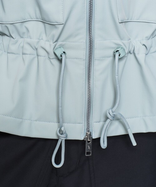 AIGLE（エーグル）の「撥水 防風 ストレッチ ソフトシェル スタンドカラージャケット（ナイロンジャケット・レディース・グレー/ブラック・42/36/40/38）」の10枚目の写真