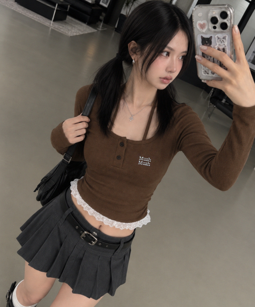 muahmuah（ムーアムーア）の「レース配色ホルターネックTシャツ[ブラウン]（Tシャツ/カットソー・レディース・その他・FREE）」の2枚目の写真