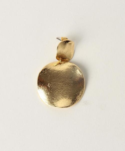 green label relaxing(グリーンレーベルリラクシング)の「KC Wサークルスウィング/ピアス(ピアス(両耳用)・レディース・ゴールド・FREE)」の5枚目の写真