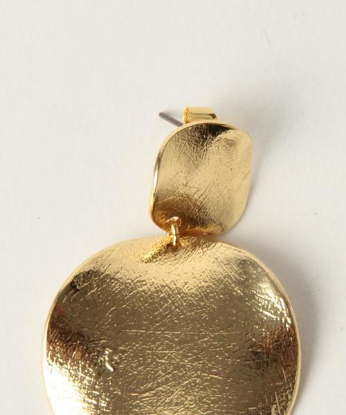 green label relaxing(グリーンレーベルリラクシング)の「KC Wサークルスウィング/ピアス(ピアス(両耳用)・レディース・ゴールド・FREE)」の3枚目の写真