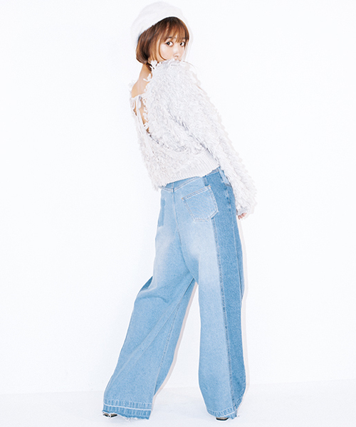 one after another NICE CLAUP（ワンアフターアナザーナイスクラップ）の「ループカシュクールニット（ニット/セーター・レディース・グレー/アイボリー/ブラック・FREE）」の11枚目の写真