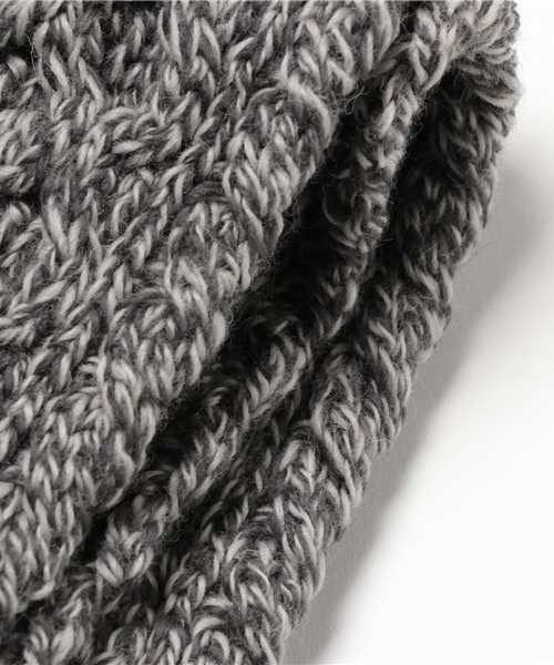 Denime(ドゥニーム)の「マフラー(マフラー・メンズ・スミクロ/ライトグレー/オフホワイト・FREE)」の5枚目の写真