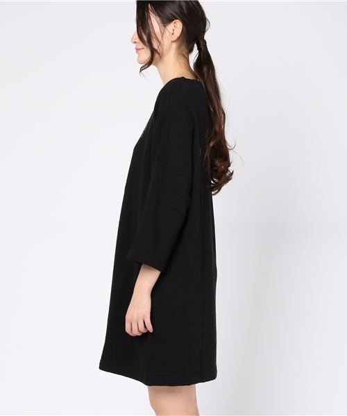 CUBE SUGAR（キューブシュガー）の「引き揃えガーゼ裏毛 ビッグワンピース（ワンピース・レディース・グレー/ナチュラル/ブラック/ベージュ・M）」の6枚目の写真