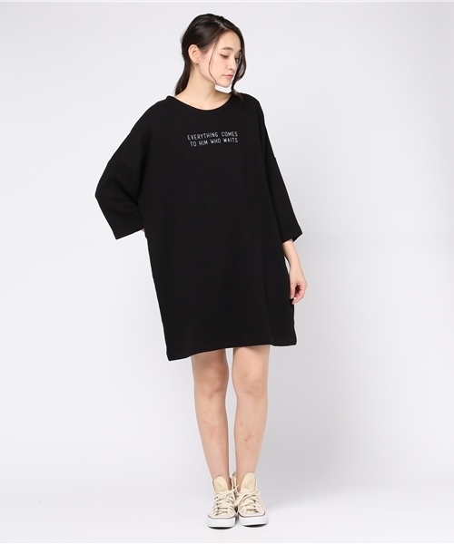 CUBE SUGAR（キューブシュガー）の「引き揃えガーゼ裏毛 ビッグワンピース（ワンピース・レディース・グレー/ナチュラル/ブラック/ベージュ・M）」の8枚目の写真