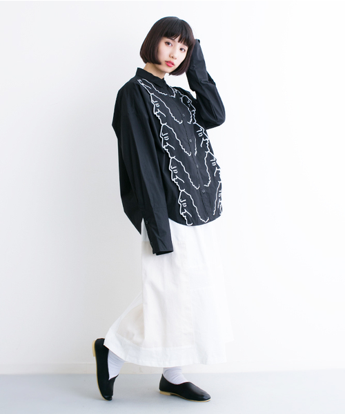 MERLOT（メルロー）の「音楽家の横顔ブラウス 5928（シャツ/ブラウス・レディース・ブラック/オフホワイト・FREE）」の10枚目の写真