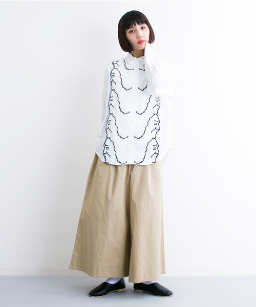 MERLOT（メルロー）の「音楽家の横顔ブラウス 5928（シャツ/ブラウス・レディース・ブラック/オフホワイト・FREE）」の11枚目の写真