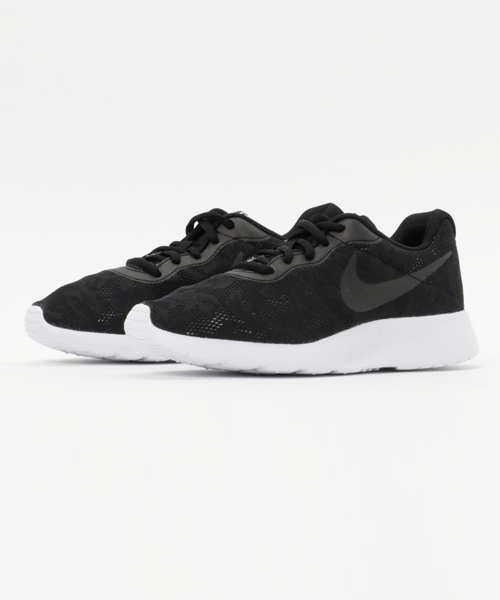 Nike ナイキ の Nike Sportswear ナイキスポーツウェア W Tanjun Eng ウィメンズ タンジュン Eng 001 Su17 Abc Mart限定 001bk Bk スニーカー Wear Nike ナイキ の Nike Sportswear ナイキスポーツウェア W Tanjun Eng ウィメンズ タンジュン Eng 001 Su17 Abc Mart限定 001bk Bk スニーカー Wear
