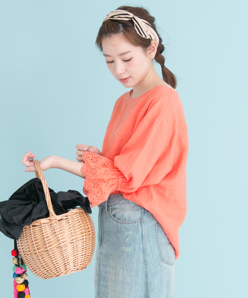 URBAN RESEARCH(アーバンリサーチ)の「UR リネンレーススリーブブラウス(シャツ/ブラウス・レディース・オフホワイト/パープル系その他/イエロー/オレンジ・FREE)」の22枚目の写真