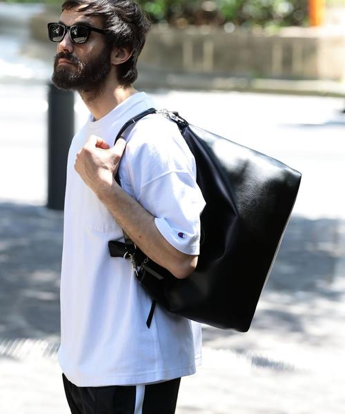 BEAUTY&YOUTH UNITED ARROWS（ビューティーアンドユースユナイテッドアローズ）の「【WEB限定】 by スムース エディターズバッグ（ショルダーバッグ・メンズ・ダークブラウン/ブラック・FREE）」の16枚目の写真