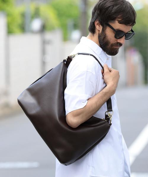 BEAUTY&YOUTH UNITED ARROWS（ビューティーアンドユースユナイテッドアローズ）の「【WEB限定】 by スムース エディターズバッグ（ショルダーバッグ・メンズ・ダークブラウン/ブラック・FREE）」の10枚目の写真
