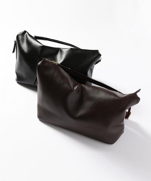 BEAUTY&YOUTH UNITED ARROWS（ビューティーアンドユースユナイテッドアローズ）の「【WEB限定】 by スムース エディターズバッグ（ショルダーバッグ・メンズ・ダークブラウン/ブラック・FREE）」の4枚目の写真
