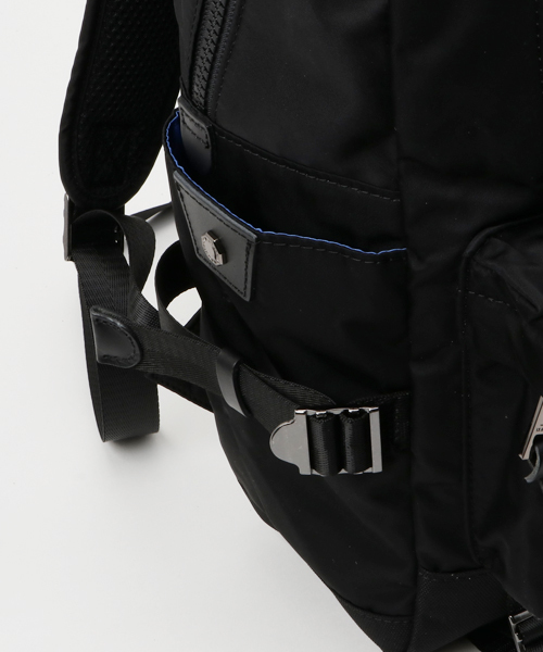 MAKAVELIC（マキャベリック）の「【MAKAVELIC（マキャベリック）】SIERRA FUNDAMENTAL DAYPACK（バックパック/リュック・メンズ・ブラック/ネイビー・FREE）」の9枚目の写真