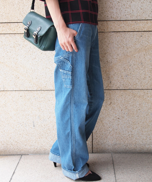 BEAUTY&YOUTH UNITED ARROWS（ビューティーアンドユースユナイテッドアローズ）の「BYBC ∵LEE別注デニムペインターパンツ（デニムパンツ・レディース・ネイビー・SMALL/MEDIUM/LARGE）」の3枚目の写真