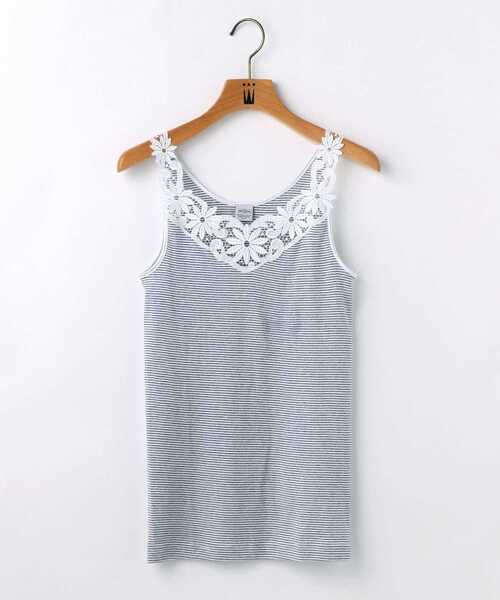 Tiara（ティアラ）の「Ott-Tricotフラワーレースタンクトップ（Tシャツ/カットソー・レディース・ブラック/ネイビー/ピンク/ラベンダー/グレー系その他/ホワイト×ネイビー/アクア/ホワイト/ホワイト×ブルー・FREE）」の2枚目の写真