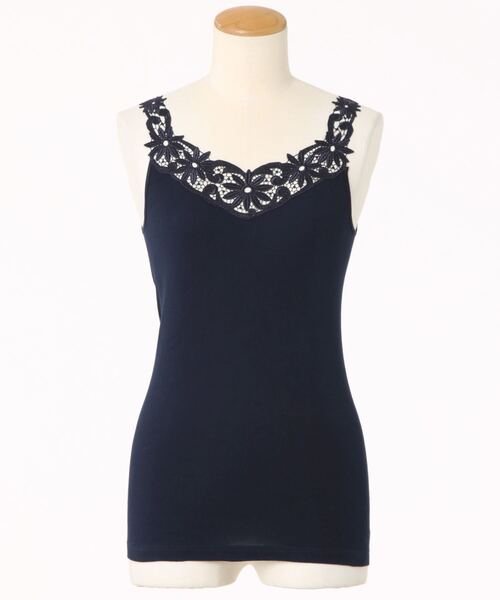 Tiara（ティアラ）の「Ott-Tricotフラワーレースタンクトップ（Tシャツ/カットソー・レディース・ブラック/ネイビー/ピンク/ラベンダー/グレー系その他/ホワイト×ネイビー/アクア/ホワイト/ホワイト×ブルー・FREE）」の6枚目の写真