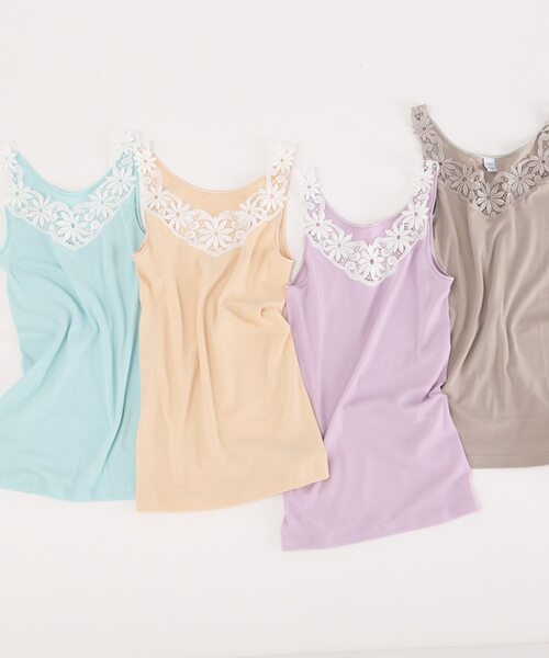 Tiara（ティアラ）の「Ott-Tricotフラワーレースタンクトップ（Tシャツ/カットソー・レディース・ブラック/ネイビー/ピンク/ラベンダー/グレー系その他/ホワイト×ネイビー/アクア/ホワイト/ホワイト×ブルー・FREE）」の10枚目の写真